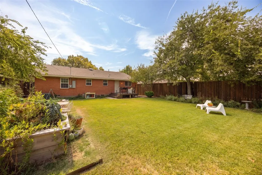 1240 Dalhart Drive