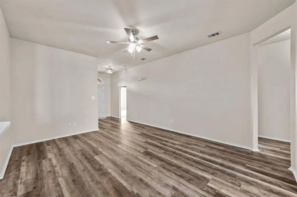 2032 Sunny Side Drive