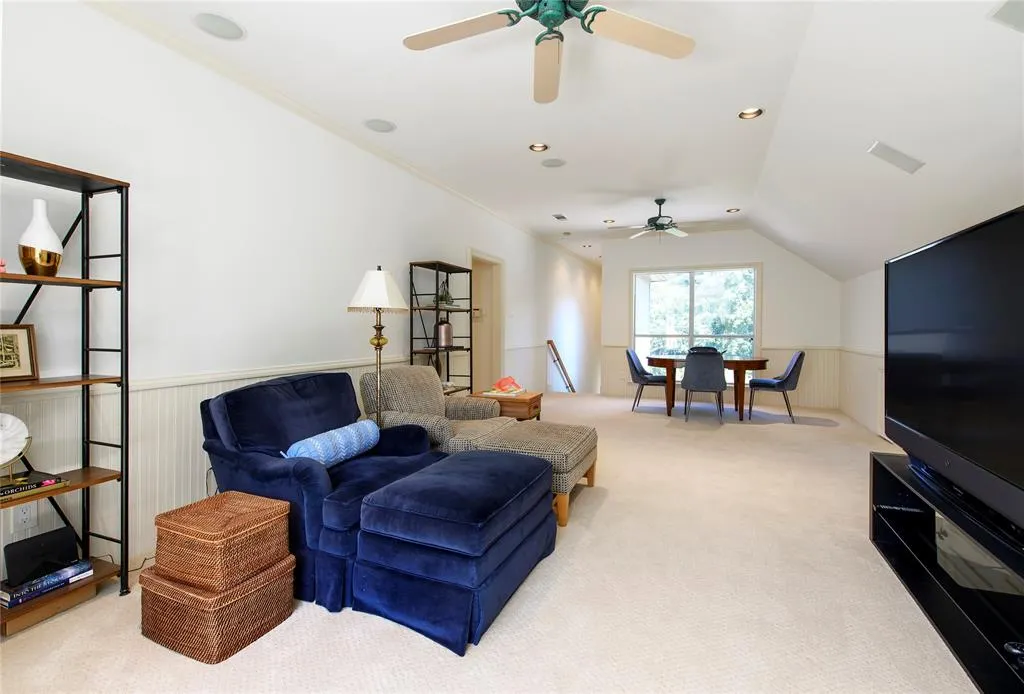 5709 Seville Court
