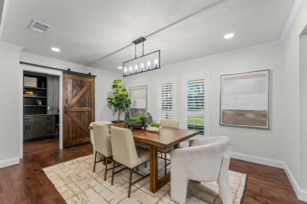 3946 Candlenut Lane