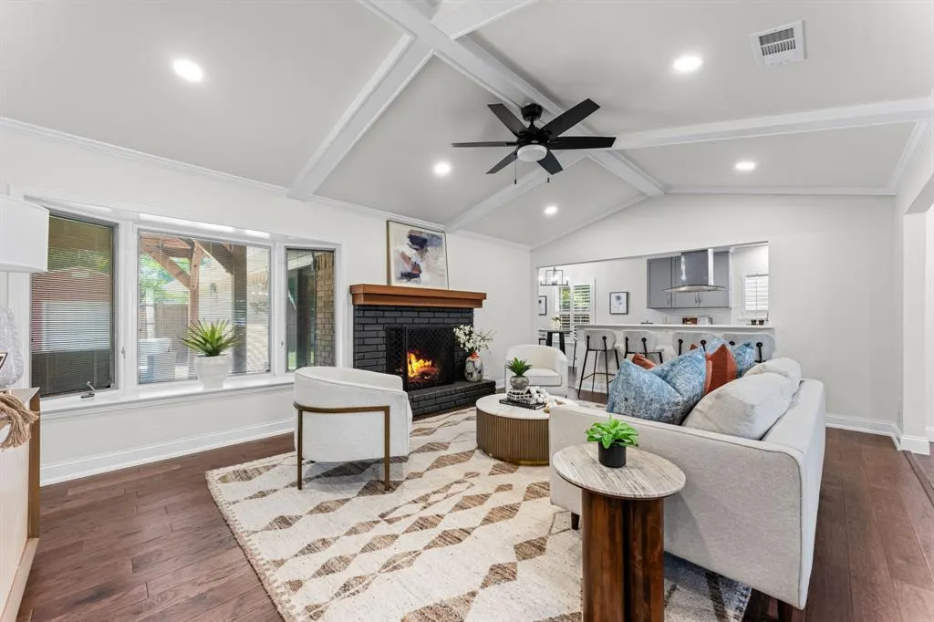 3946 Candlenut Lane