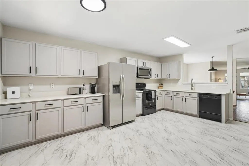 2709 White Oak Drive