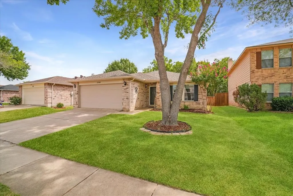 2709 White Oak Drive