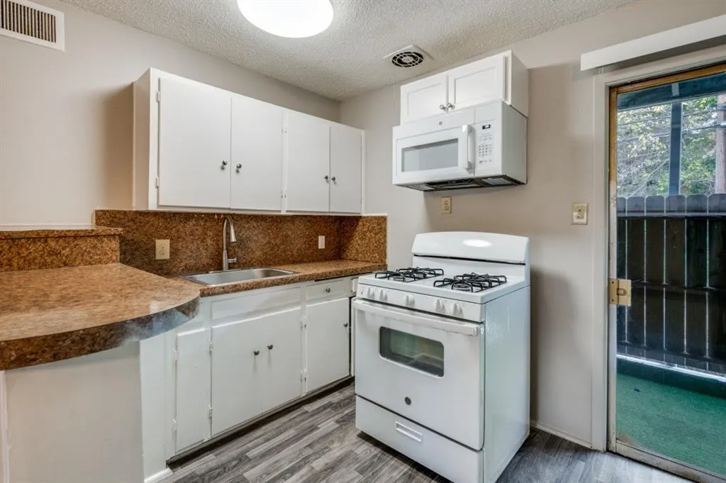 2213 Capri Drive #222