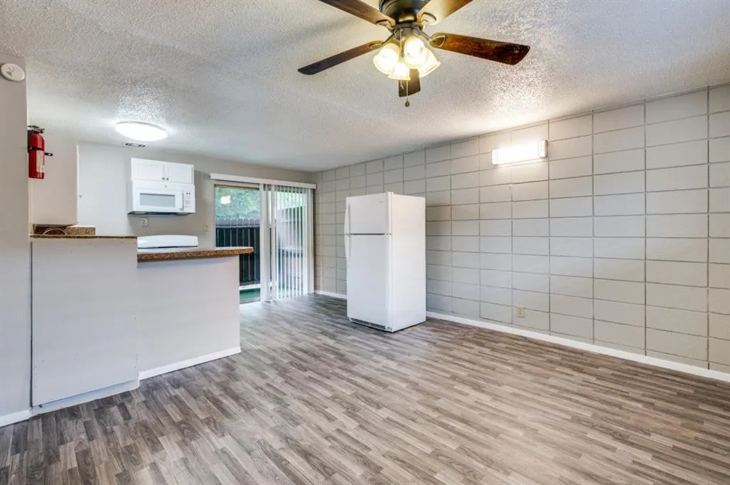 2213 Capri Drive #222