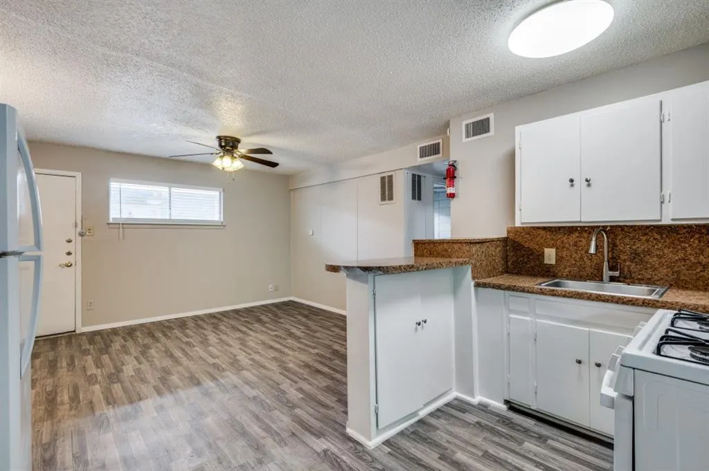 2213 Capri Drive #222