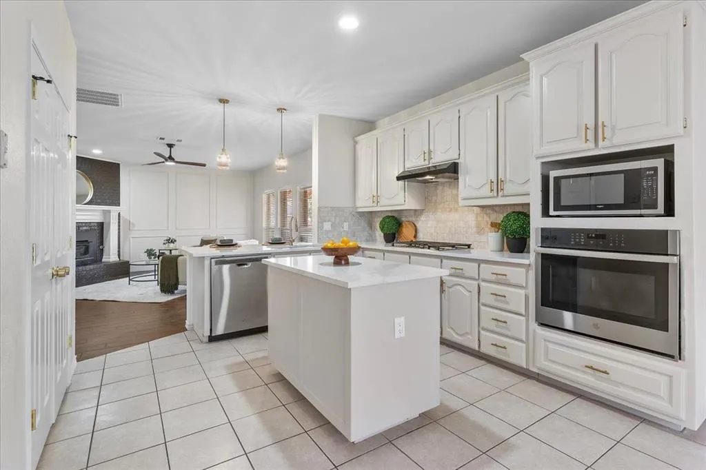 1326 Woodmoor Drive