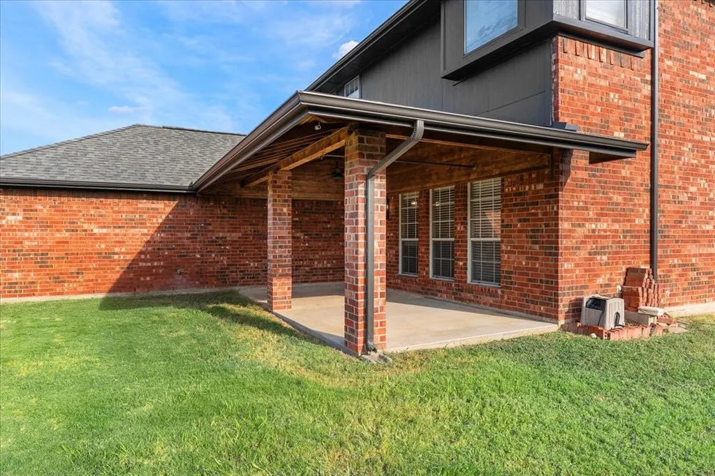 1326 Woodmoor Drive