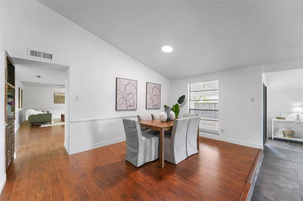 1515 Cherokee Trail
