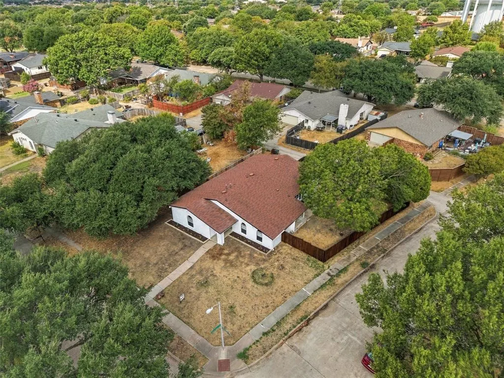 1515 Cherokee Trail