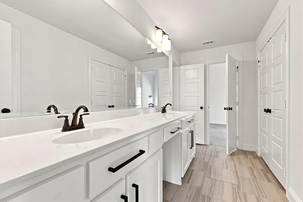 2831 Killdeer Trail