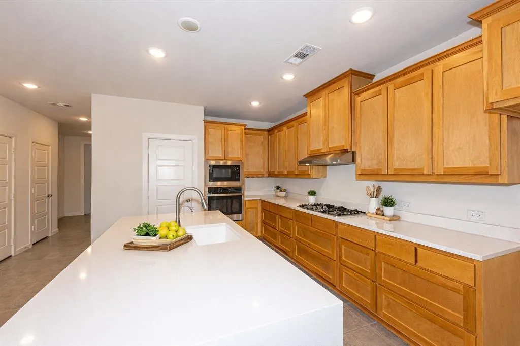 3517 Iron Horse Drive