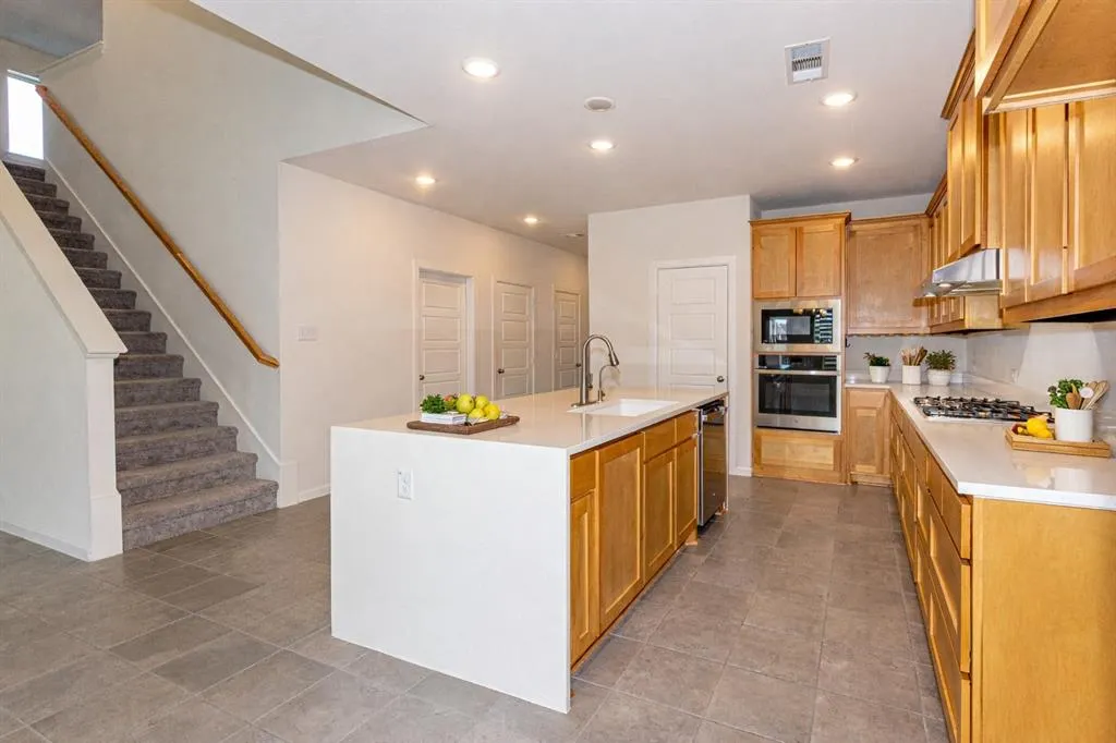 3517 Iron Horse Drive