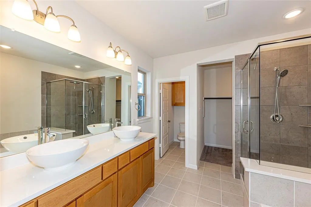 3517 Iron Horse Drive