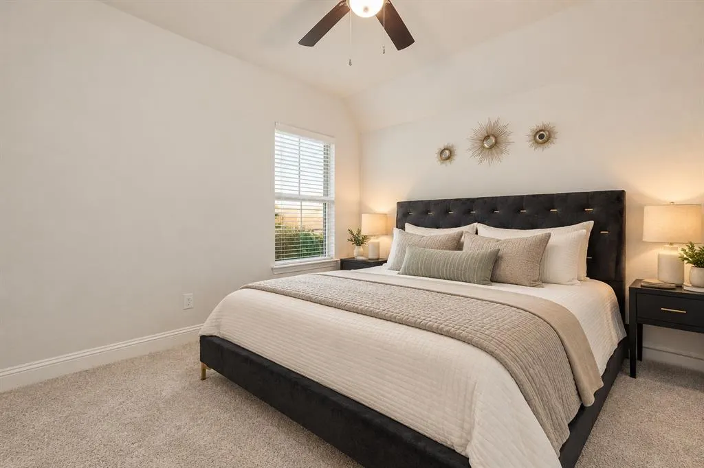 2225 Poppy Valley Lane