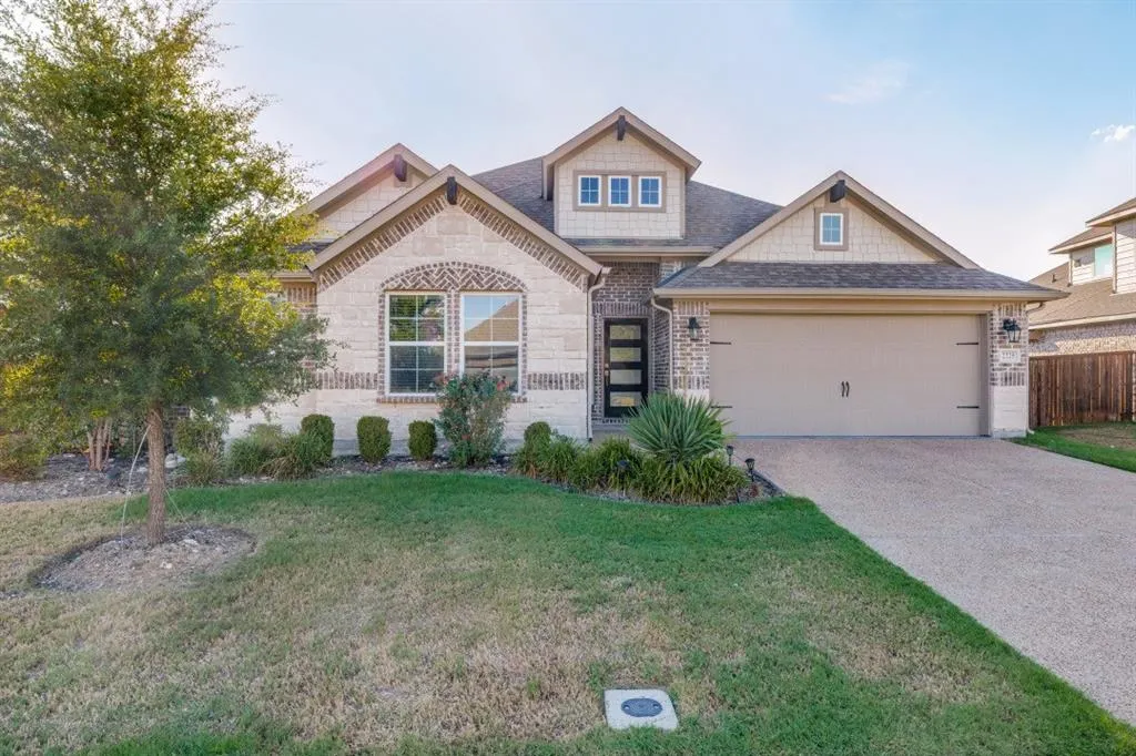 2225 Poppy Valley Lane