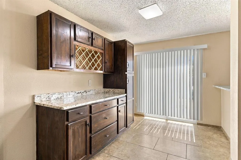 1409 Ridgecrest Drive