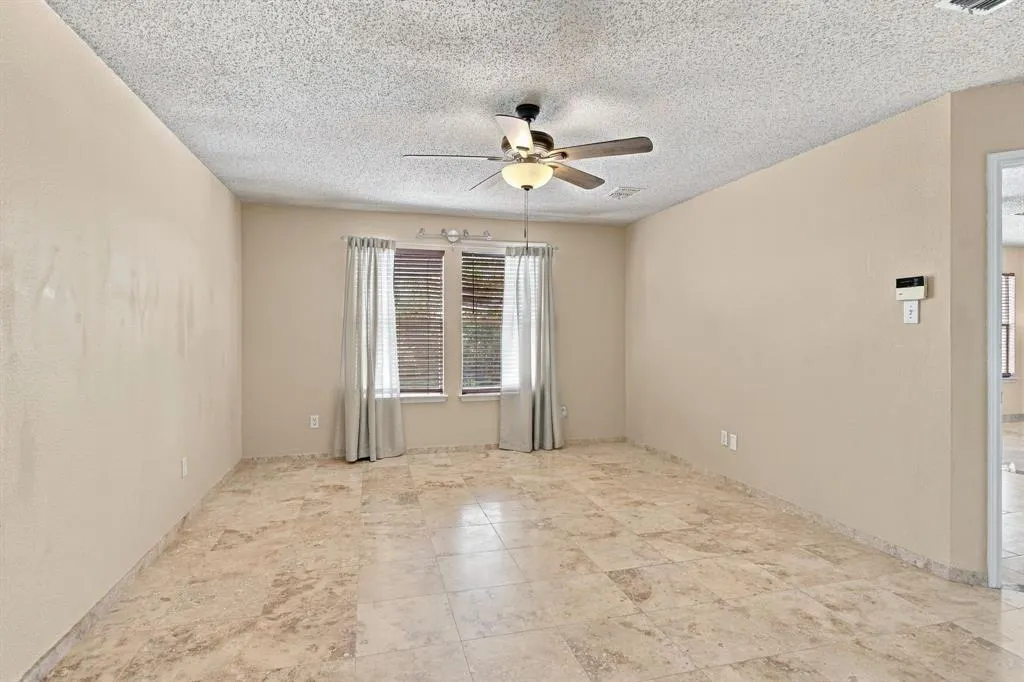 1409 Ridgecrest Drive