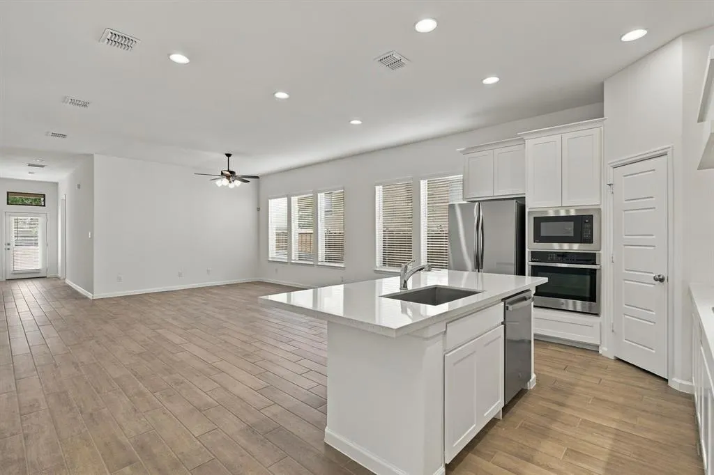 9336 Buckeye Bend