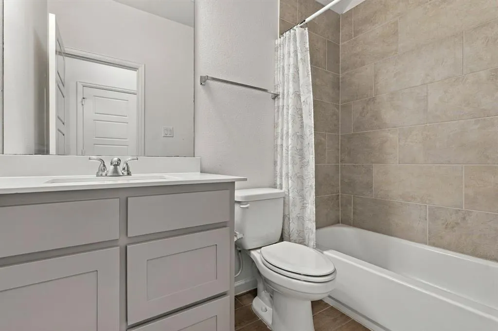9336 Buckeye Bend