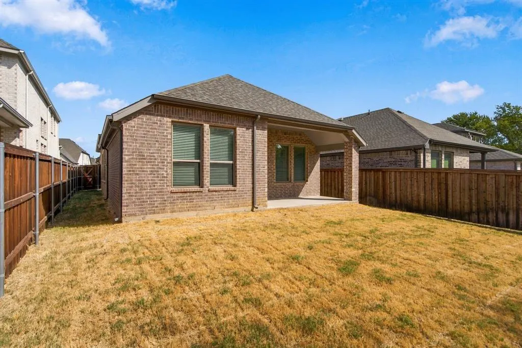 9336 Buckeye Bend