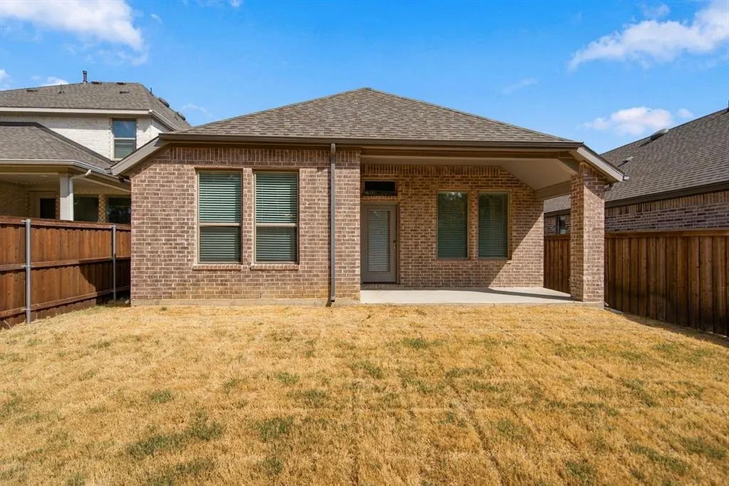 9336 Buckeye Bend