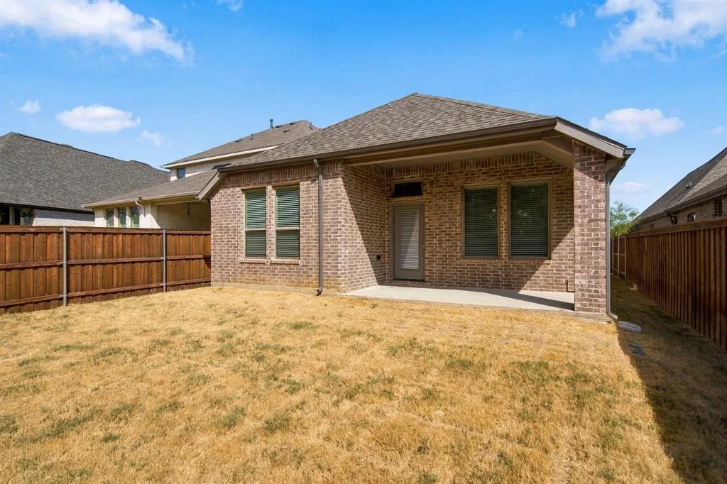 9336 Buckeye Bend