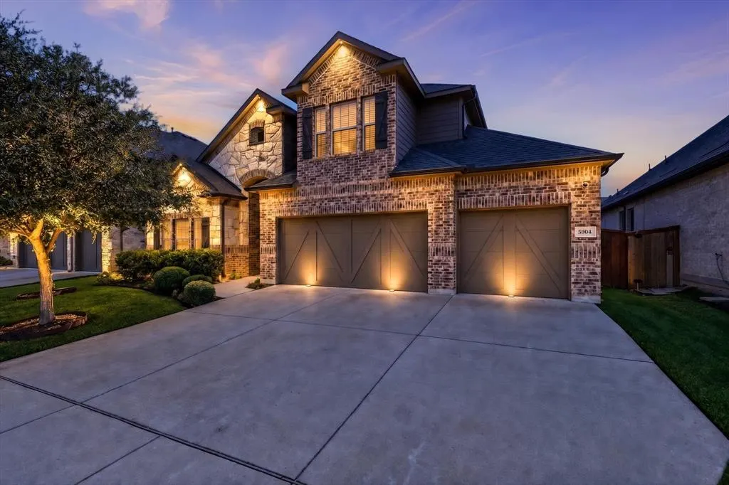 5904 Humber Lane