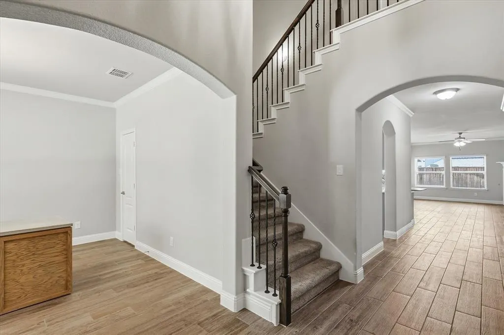5904 Humber Lane