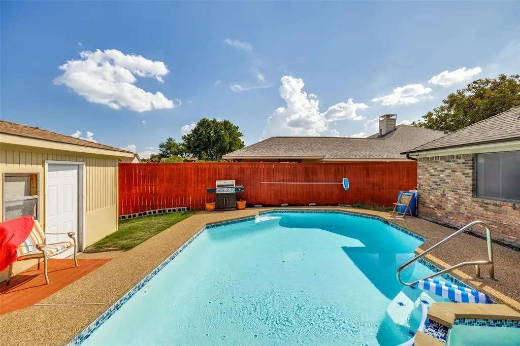 902 N Allen Heights Drive