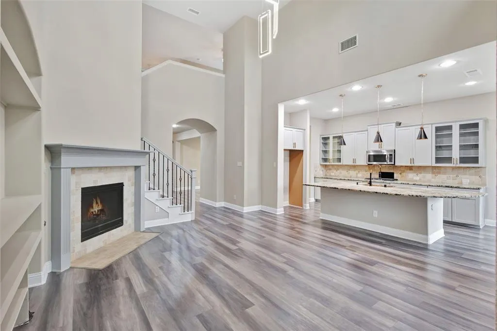 401 Mossy Rock Drive