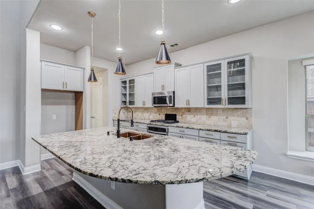 401 Mossy Rock Drive