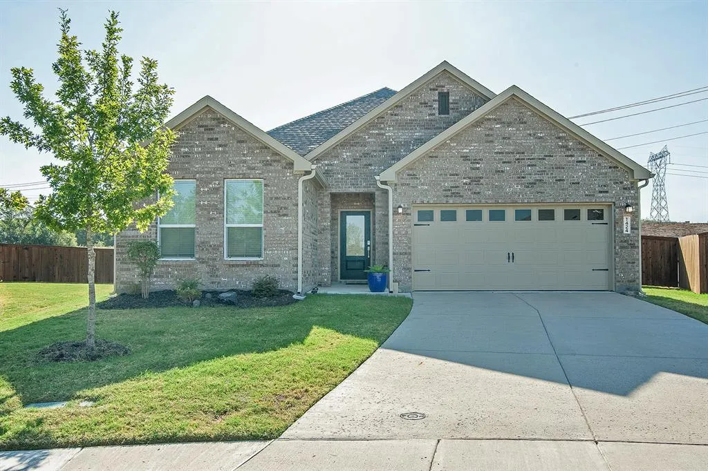 1424 Sandpebble Circle