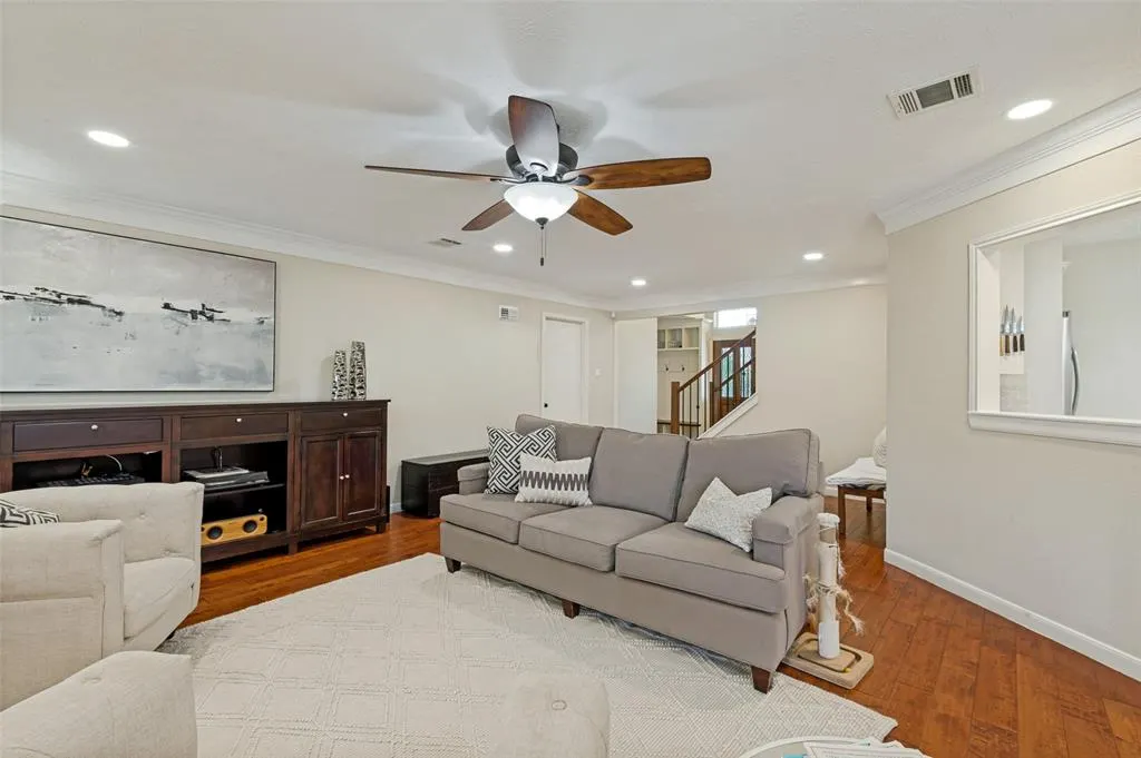 1803 Weanne Drive