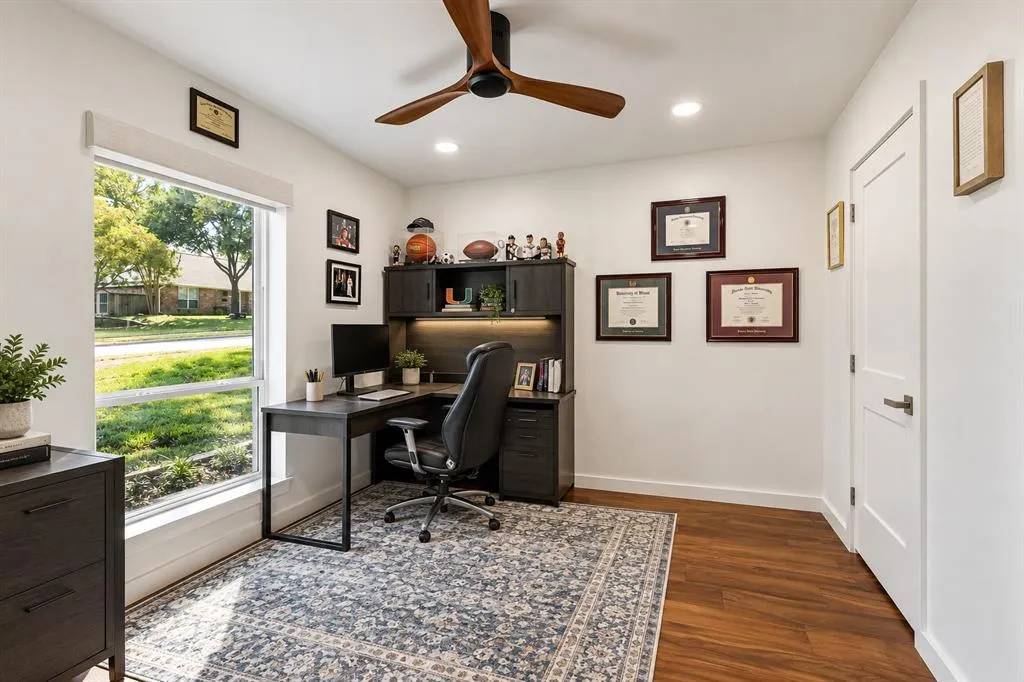 412 Ridgewood Drive