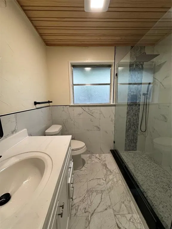 2105 Drake Drive