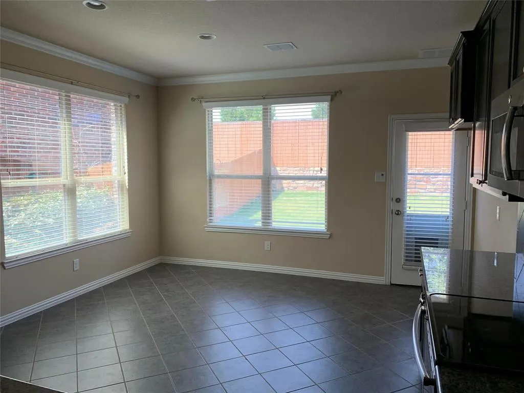 15909 Crosslake Court