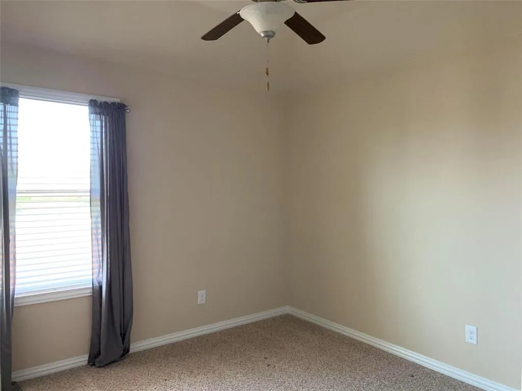 15909 Crosslake Court