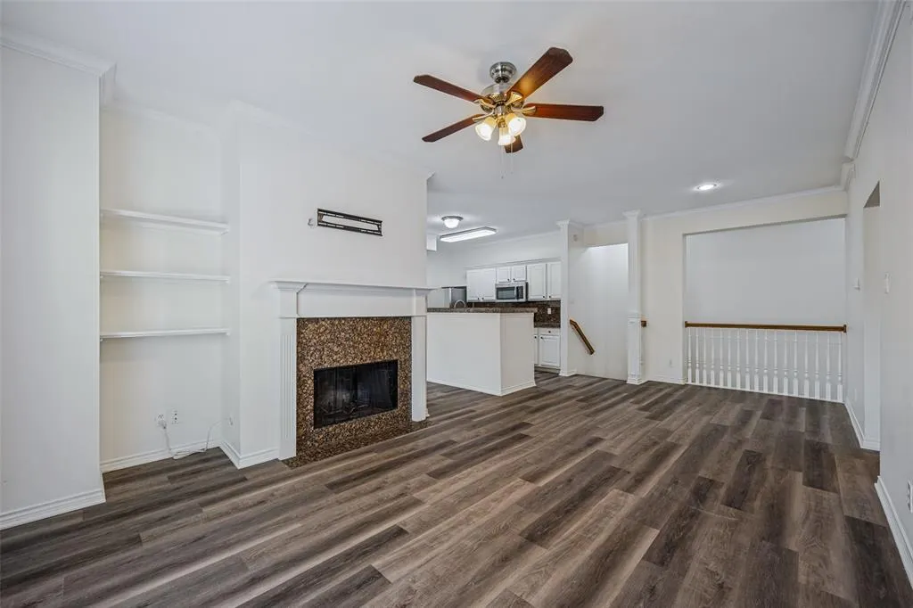 2524 Preston Road #206