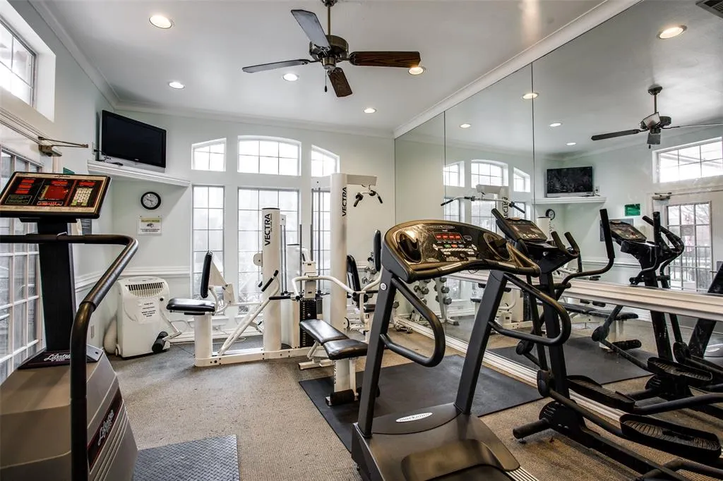 2524 Preston Road #206