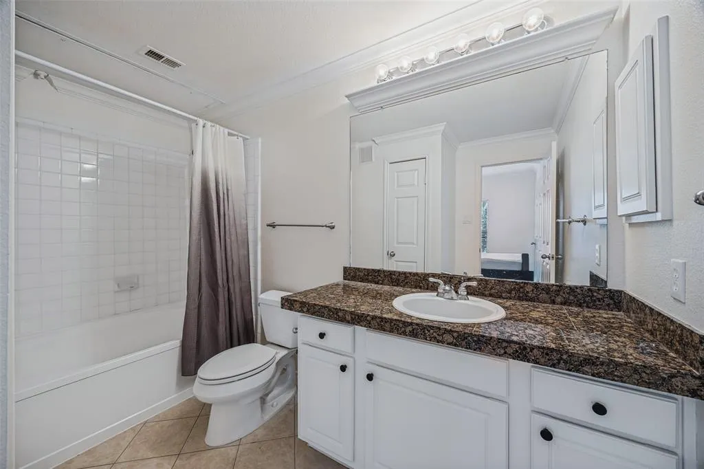 2524 Preston Road #206