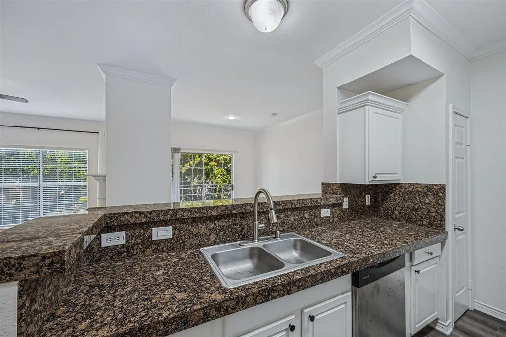 2524 Preston Road #206