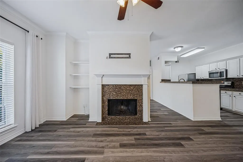 2524 Preston Road #206
