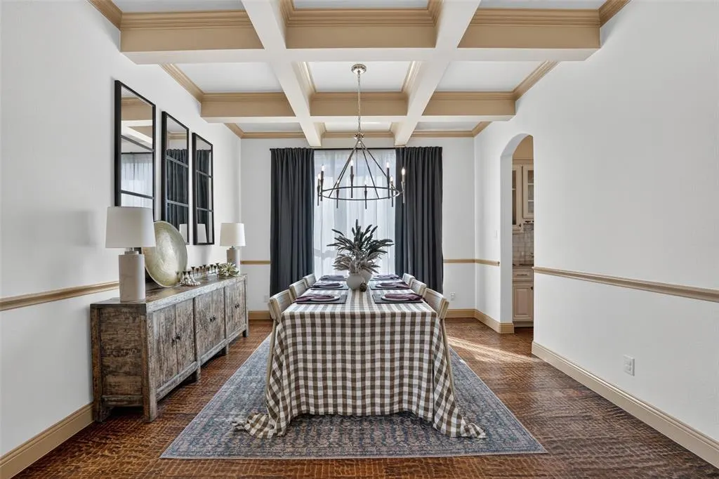 1141 Packsaddle Trail