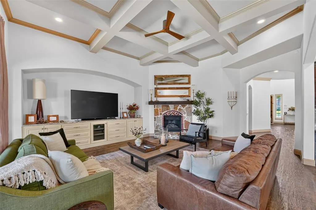 1141 Packsaddle Trail