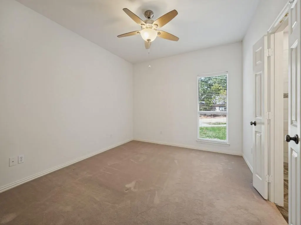 5600 Bridle Path