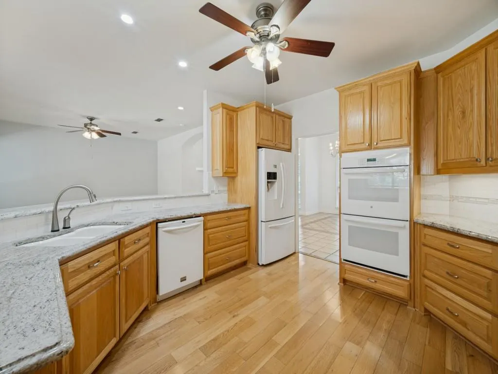 5600 Bridle Path