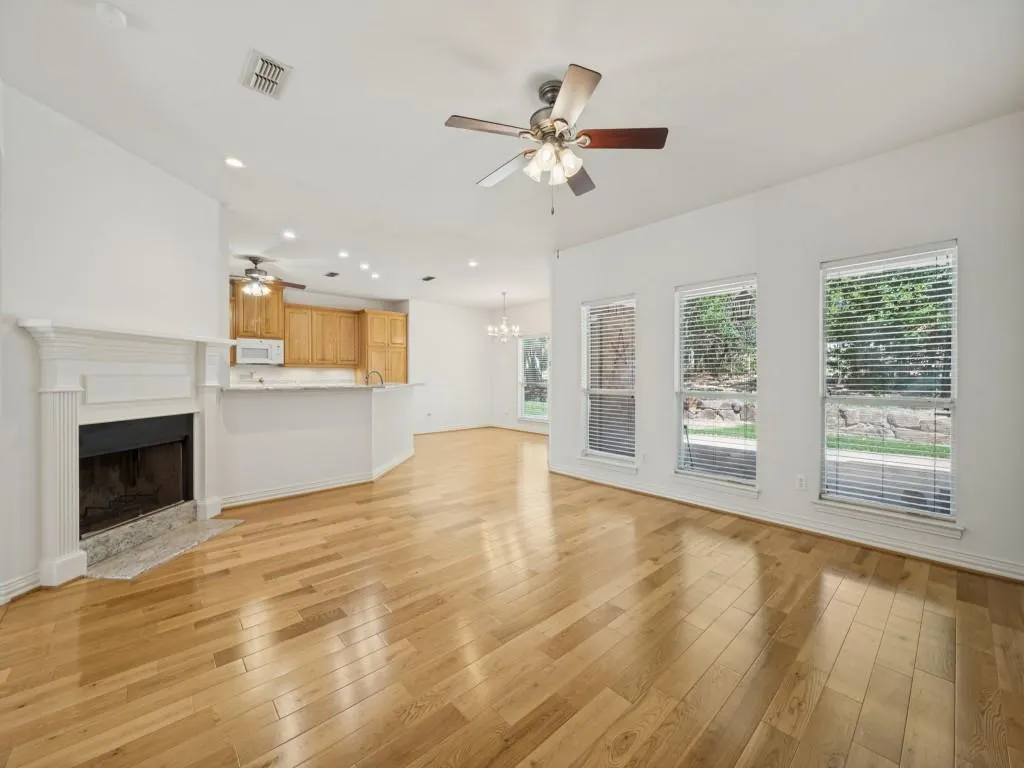5600 Bridle Path