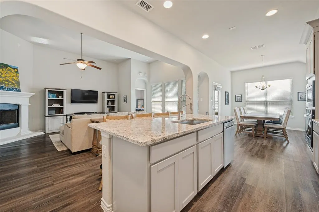 2113 Lake Moss Lane