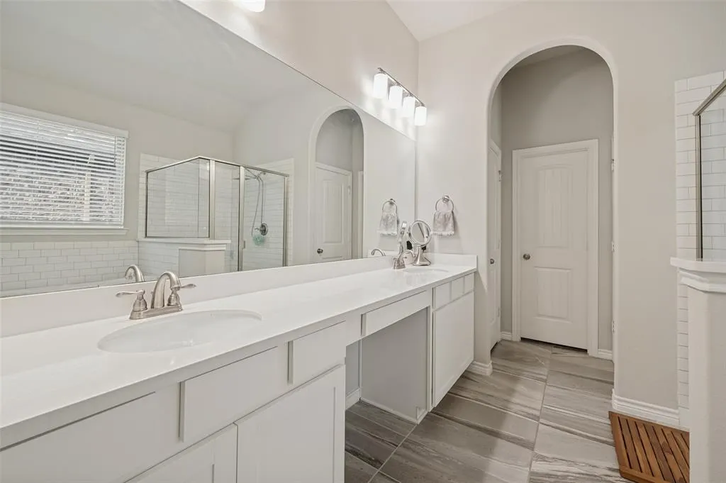 2113 Lake Moss Lane